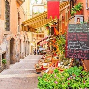 Incantevole E Storico Appartamento In Pieno Centro Таормина Екстериор снимка